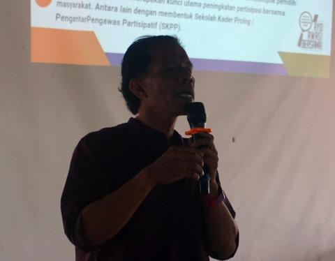 Anggota Bawaslu Kota Medan 2018-2023 Muh. Fadly menyampaikan materi pengawasan partisipatif