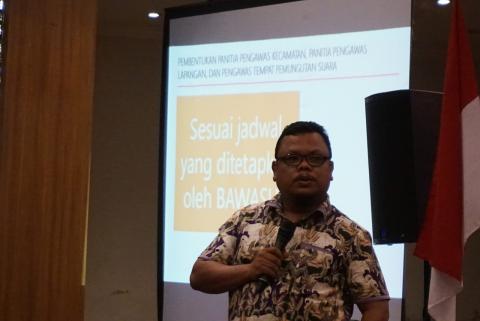 Anggota KPU Kota Medan M. Taufiqurrahman Munthe Menjadi Narasumber pada Kegiatan Sosialisasi Pengawasan Pilkada 2024