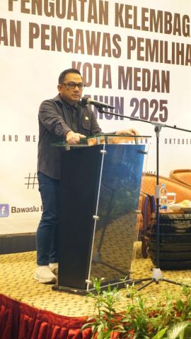 Ketua Komisi II DRP RI