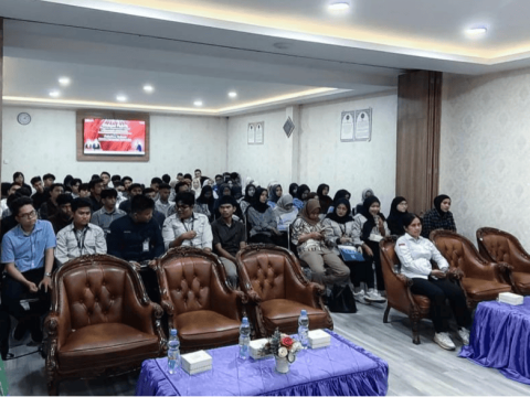 Para Tamu dan Peserta Sosialisasi Penguatan Pengawasan Partisipatif